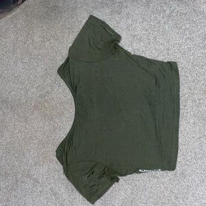 Alphalete cropped olive green shirt